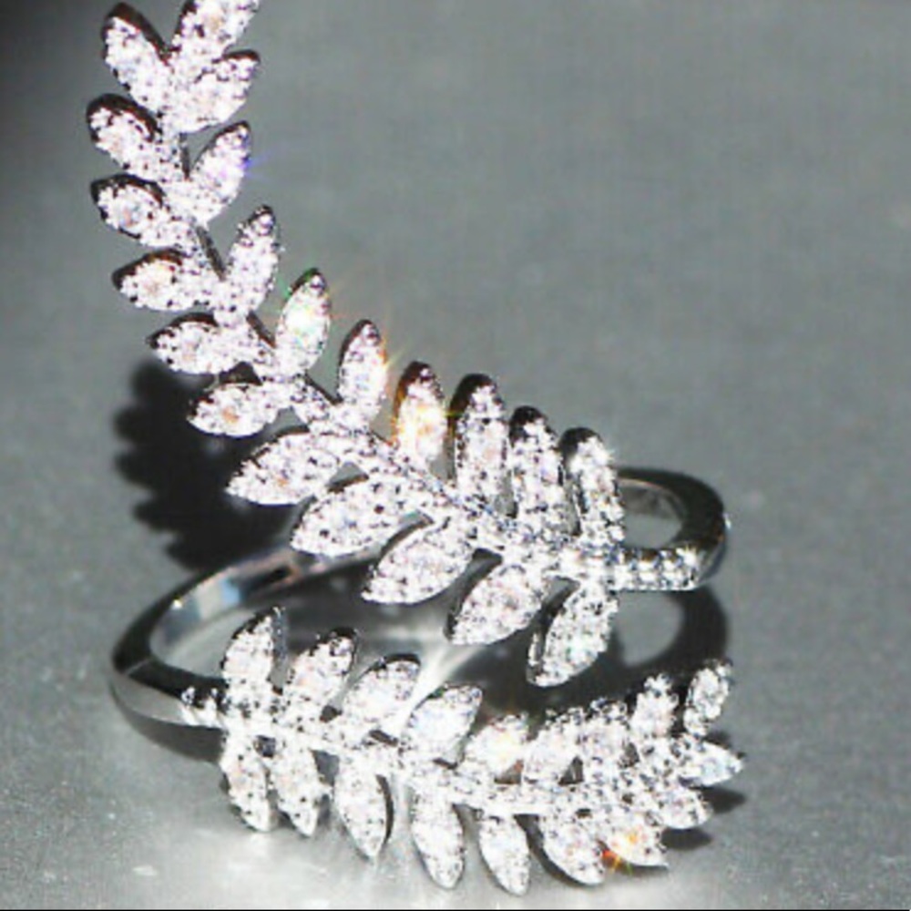 New Sterling silver luxury adjustable ring - Picture 4 of 5